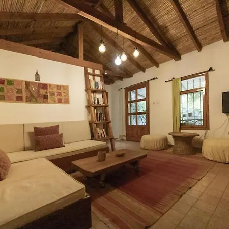 酒店 Cozy House With Garden In Bodrum